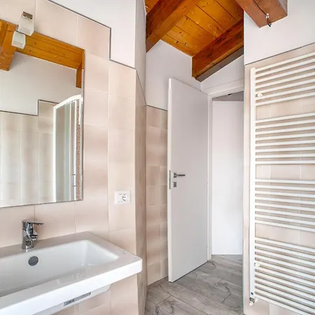 Casavacanzelemore - Casa Zoe Ferienhaus Valfabbrica