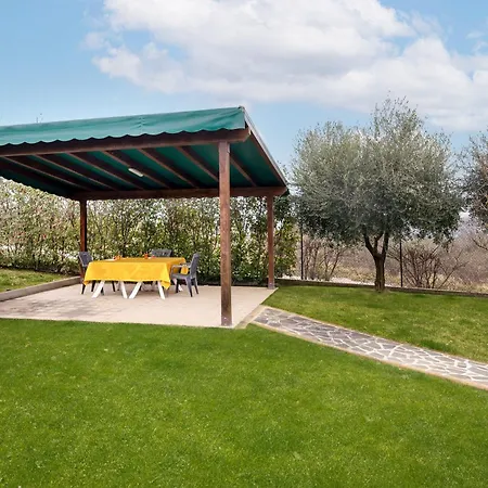 Casavacanzelemore - Casa Zoe Ferienhaus Valfabbrica